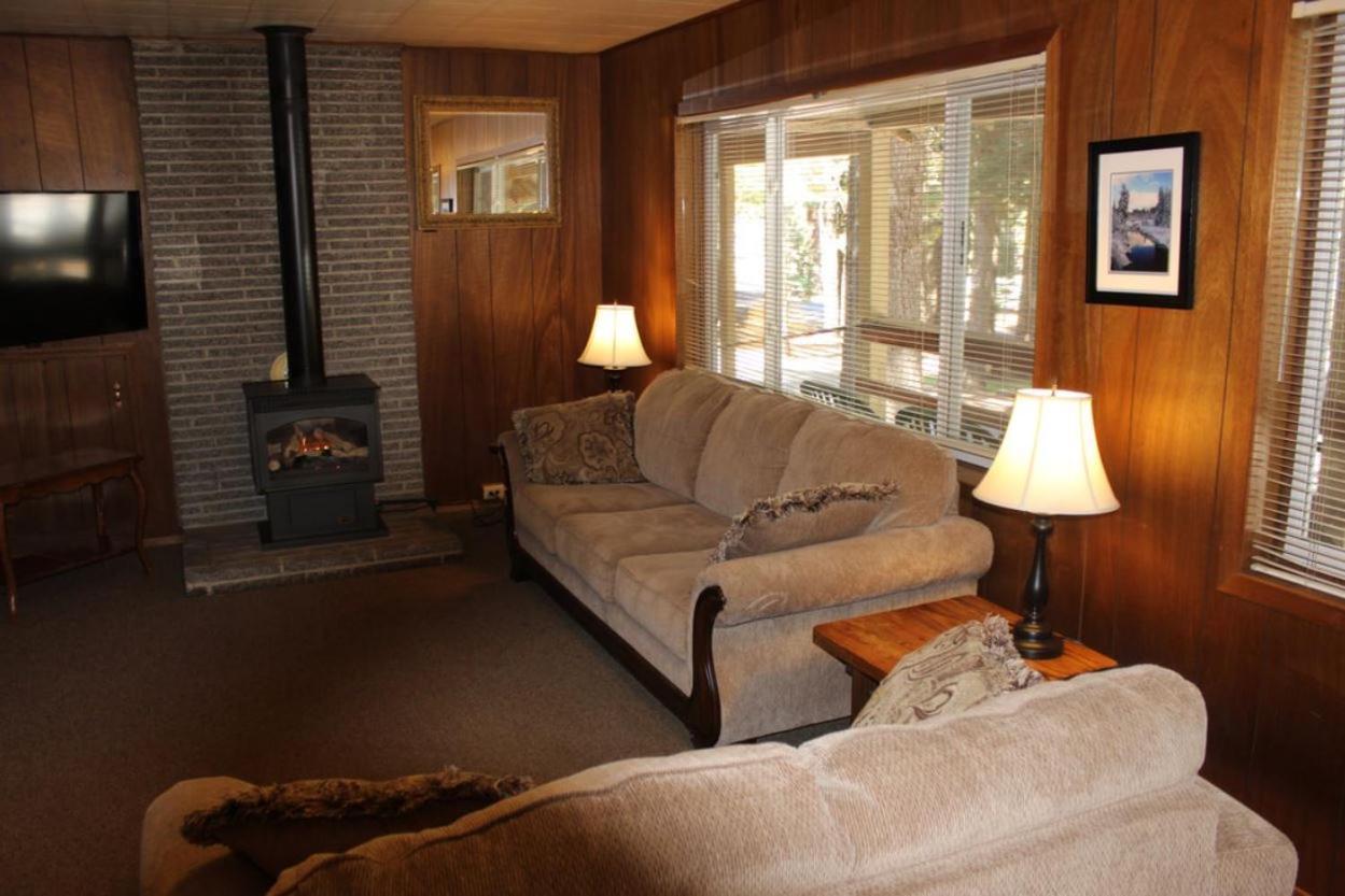 Plumas Pines Resort Prattville Exterior photo