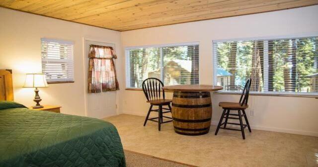 Plumas Pines Resort Prattville Exterior photo